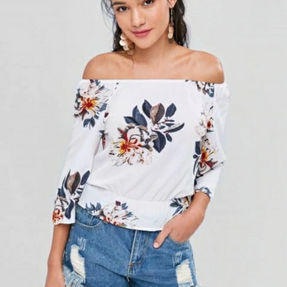 2/$8: Off-The-Shoulder Floral Top - Picture 1 of 3